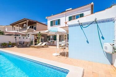 Villa com 3 quartos à venda em Fuseta