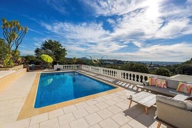 Villa com 3 quartos à venda em Boliqueime
