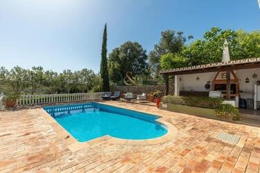 Villa com 3 quartos à venda em Conceição