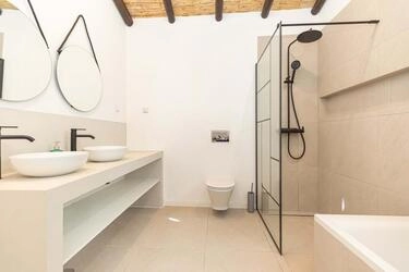 Villa com 3 quartos à venda em Santa Bárbara de Nexe