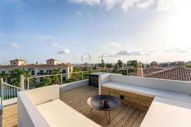 Villa com 3 quartos à venda em Santa Bárbara de Nexe
