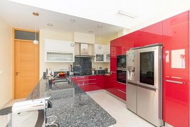 Villa com 3 quartos à venda em Santa Bárbara de Nexe