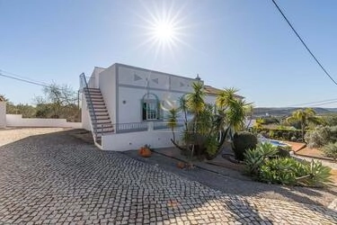 Villa com 3 quartos à venda em São Brás de Alportel