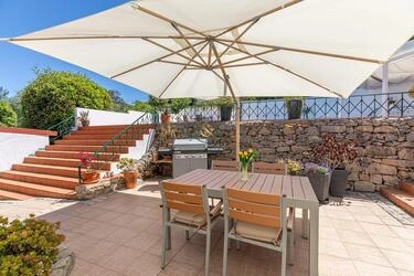 Villa com 3 quartos à venda em São Brás de Alportel
