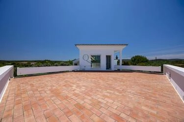 Villa com 3 quartos à venda em Santa Catarina da Fonte do Bi