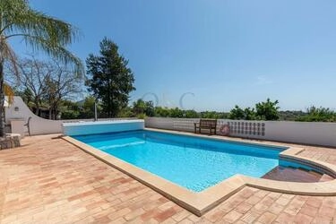 Villa com 3 quartos à venda em Conceição