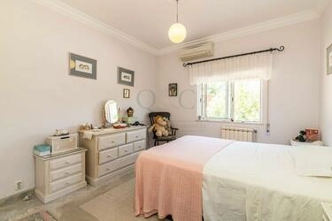 Villa com 3 quartos à venda em Santa Bárbara de Nexe
