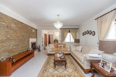 Villa com 3 quartos à venda em São Brás de Alportel