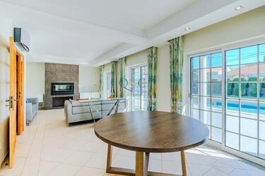 4 Bedroom Villa For Sale in Loulé (São Clemente)