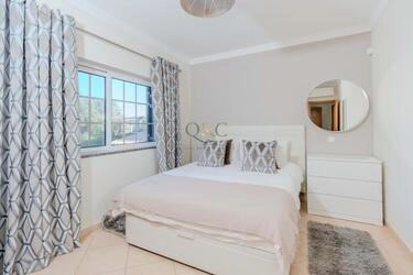 4 Bedroom Villa For Sale in Loulé (São Clemente)