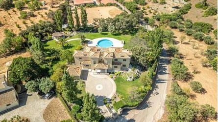 4 Bedroom Villa For Sale in Loulé (São Clemente)