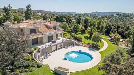 4 Bedroom Villa For Sale in Loulé (São Clemente)