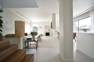 4 Bedroom Villa For Sale in Santa Bárbara de Nexe