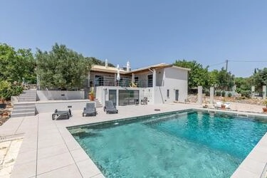 4 Bedroom Villa For Sale in São Brás de Alportel