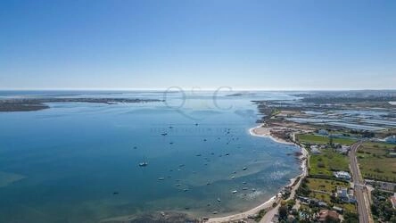 Unique sea-view property in Ria Formosa, near Olhão