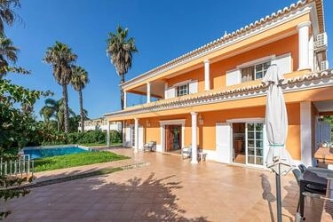 Villa avec 4 chambres à vendre à Almancil