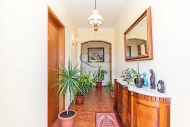 Villa avec 4 chambres à vendre à Estoi