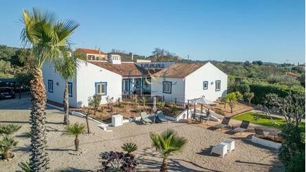 Villa avec 4 chambres à vendre à Loulé (São Clemente)