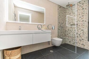 Villa avec 4 chambres à vendre à Quarteira