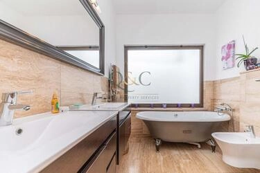 Villa avec 4 chambres à vendre à Santa Bárbara de Nexe