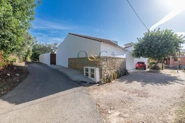 Villa avec 4 chambres à vendre à Santa Bárbara de Nexe