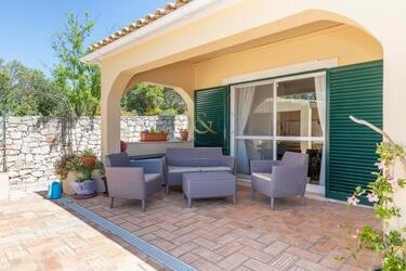 Villa avec 4 chambres à vendre à Santa Bárbara de Nexe