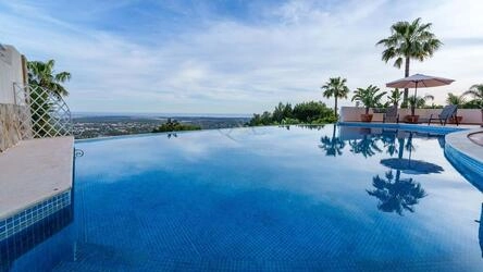 Villa avec 4 chambres à vendre à Santa Bárbara de Nexe