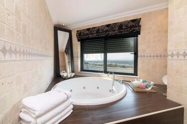 Villa avec 4 chambres à vendre à Loulé (São Clemente)