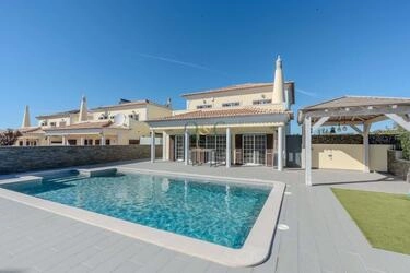Villa com 4 quartos à venda em Loulé (São Clemente)