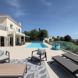 Villa com 4 quartos à venda em Almancil