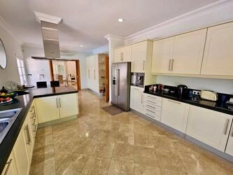 Villa com 4 quartos à venda em Almancil