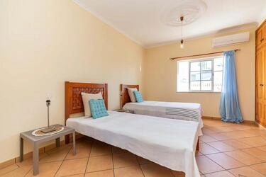 Villa com 4 quartos à venda em Almancil