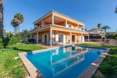 Villa com 4 quartos à venda em Almancil