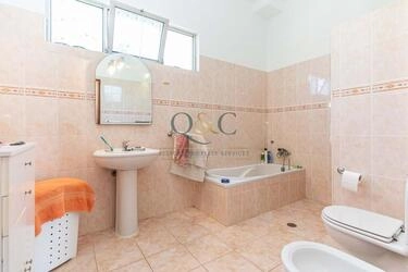 Villa com 4 quartos à venda em Estoi