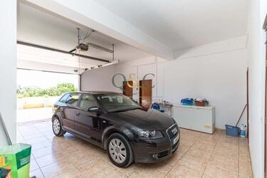 Villa com 4 quartos à venda em Estoi