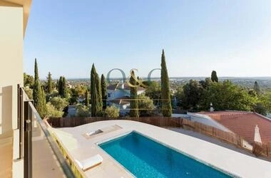 Villa com 4 quartos à venda em Loulé (São Clemente)