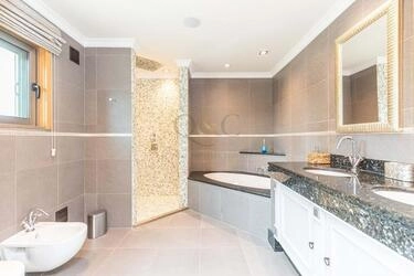 Villa com 4 quartos à venda em Loulé (São Clemente)
