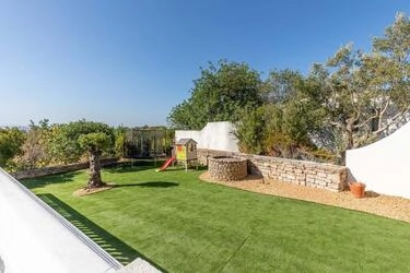 Villa com 4 quartos à venda em Santa Bárbara de Nexe