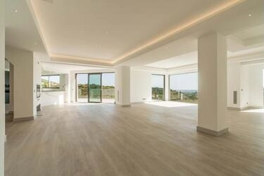 Villa com 4 quartos à venda em Santa Bárbara de Nexe