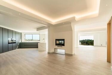 Villa com 4 quartos à venda em Santa Bárbara de Nexe