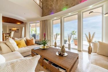 Villa com 4 quartos à venda em Santa Bárbara de Nexe