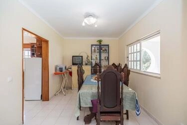 Villa com 4 quartos à venda em Santa Bárbara de Nexe