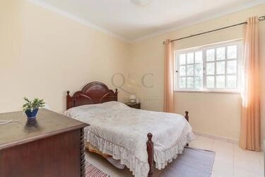 Villa com 4 quartos à venda em Santa Bárbara de Nexe