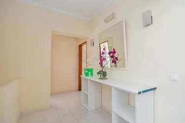 Villa com 4 quartos à venda em Santa Bárbara de Nexe