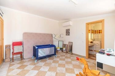 Villa com 4 quartos à venda em São Brás de Alportel