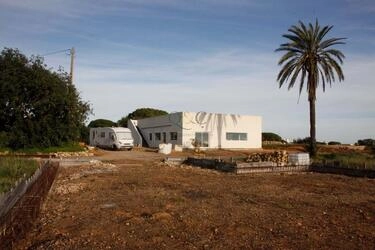 Propriedade única com vista para o mar na Ria Formosa, perto