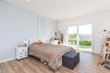 Villa com 4 quartos à venda em Querença
