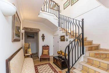 5 Bedroom Villa For Sale in Querença