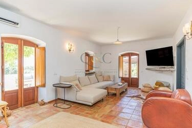 5 Bedroom Villa For Sale in São Brás de Alportel
