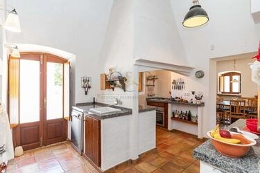 5 Bedroom Villa For Sale in São Brás de Alportel